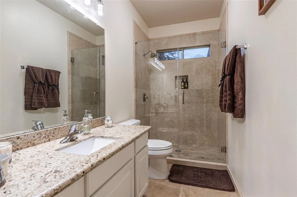 Photo of 2417 Piney Point Drive