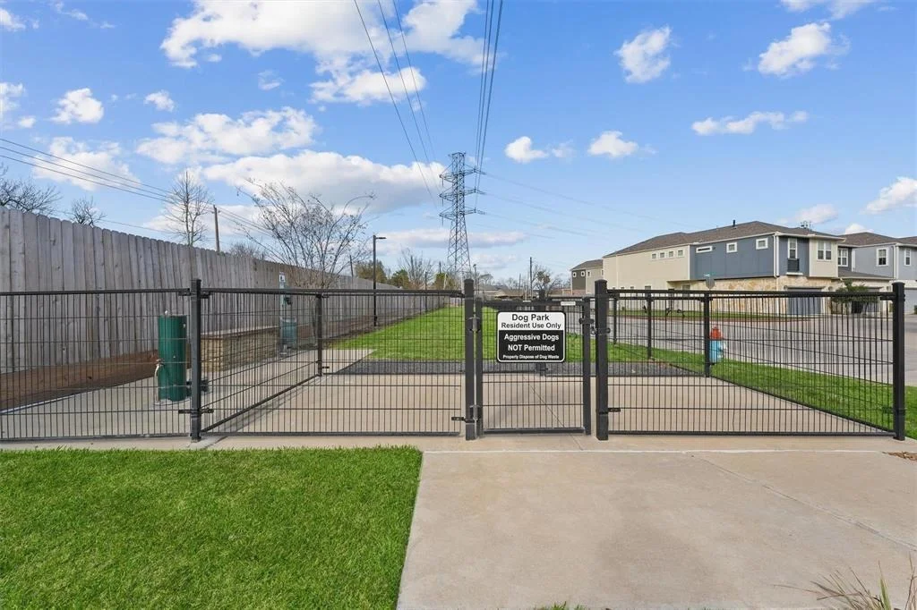 Photo of 5514 Oriente Lane