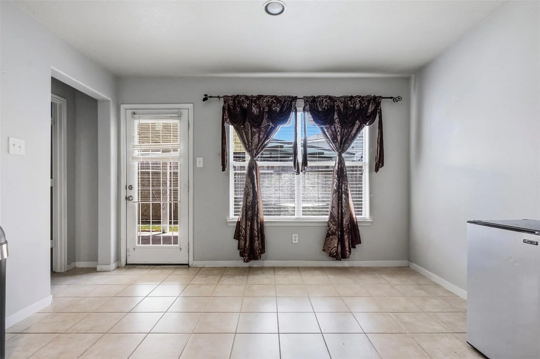 Photo of 718 Sun Lodge Drive
