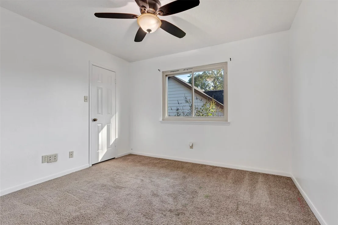 Photo of 2307 Rolling Glen Drive