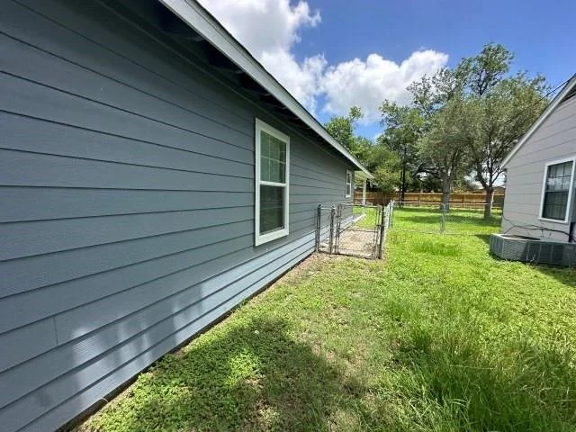 Photo of 203 Sandra Street