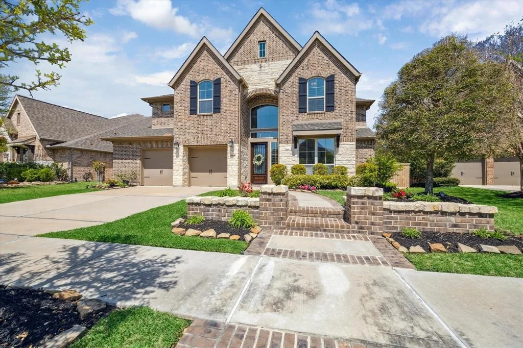 Photo of 17127 Lumberton Drive