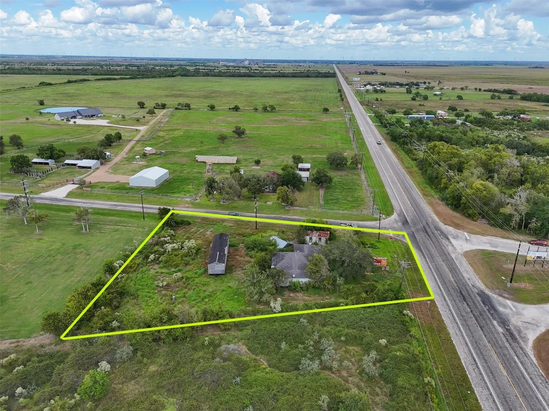 Photo of 25 County Road 242
