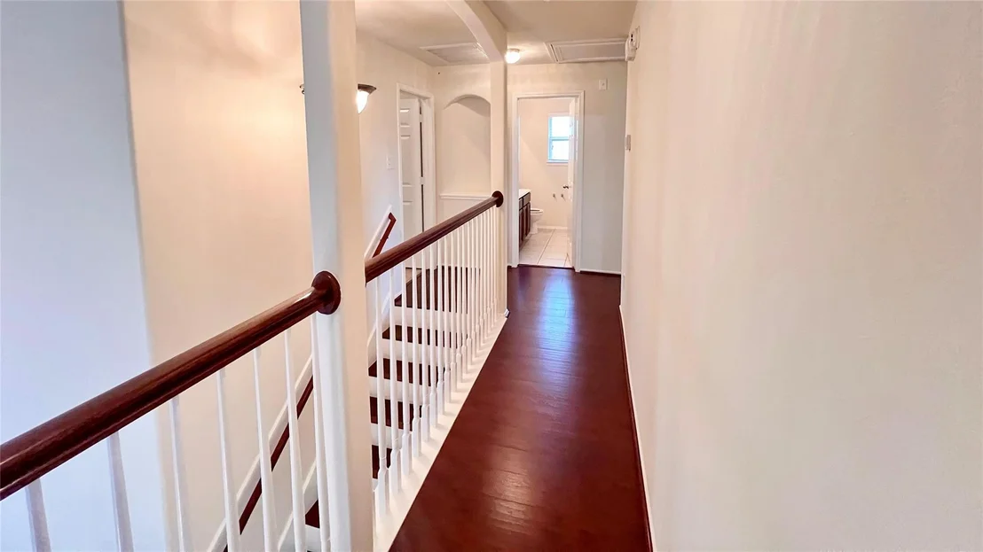 Photo of 1114 Aster Road
