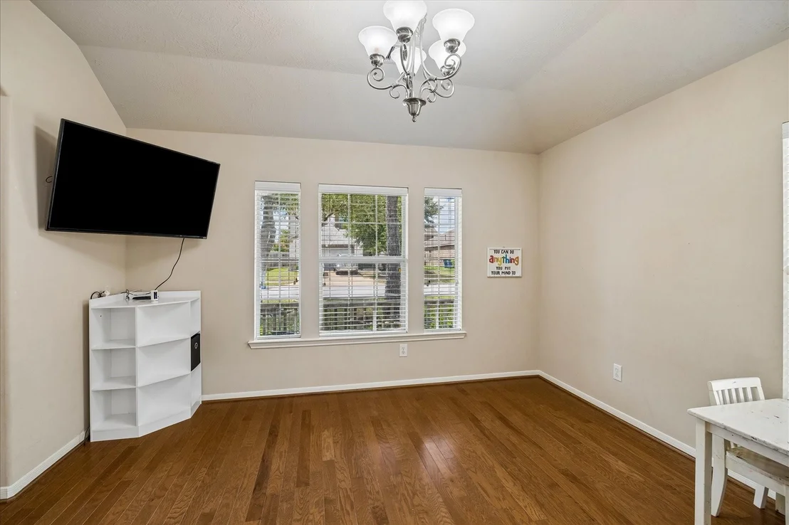 Photo of 4527 Kenya Manor