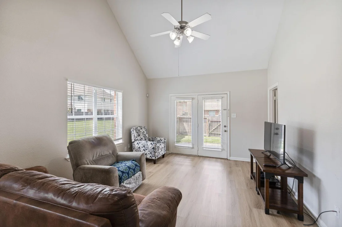 Photo of 10620 Primo Place