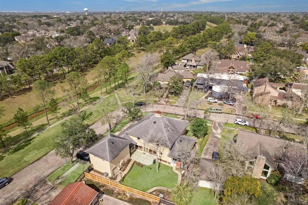 Photo of 16306 Laurelfield Drive