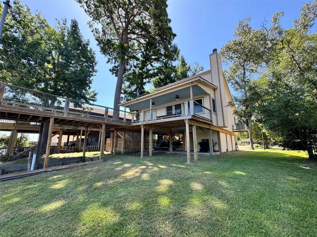Photo of 83 Lakeside