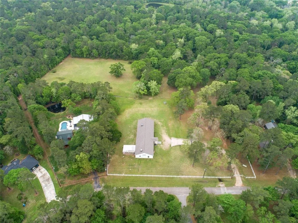 Photo of 24470 Pipestem Drive