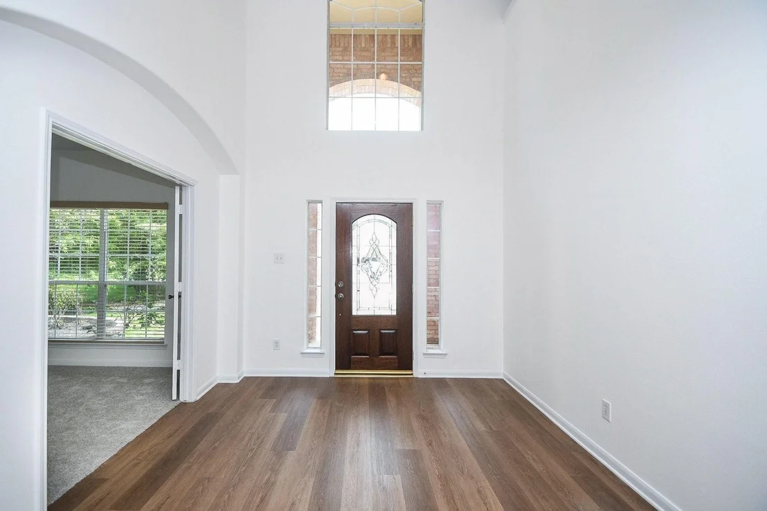 Photo of 6927 Round Rose Court