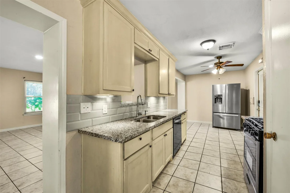 Photo of 12823 Sandy Hook Drive