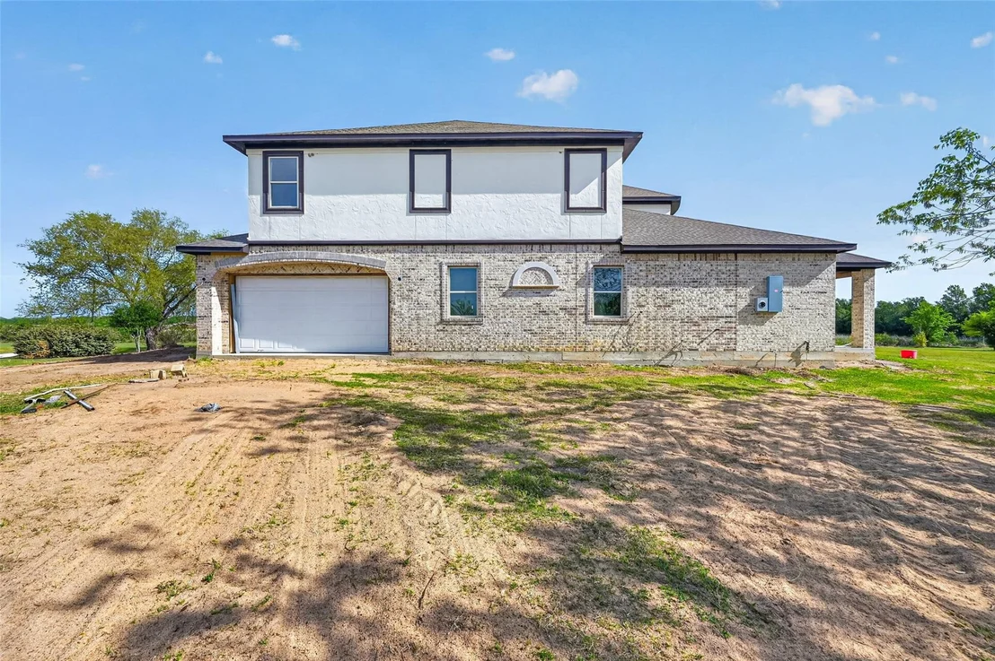 Photo of 8023 Pool Hill Road