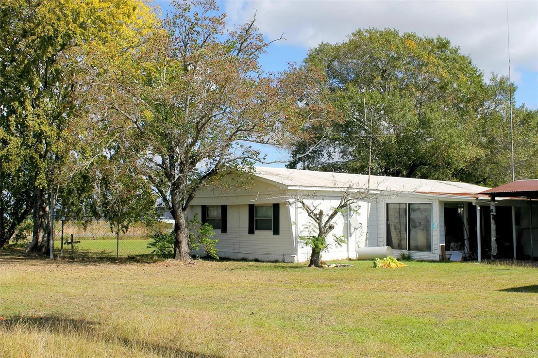 Photo of 22319 Beckendorff Road