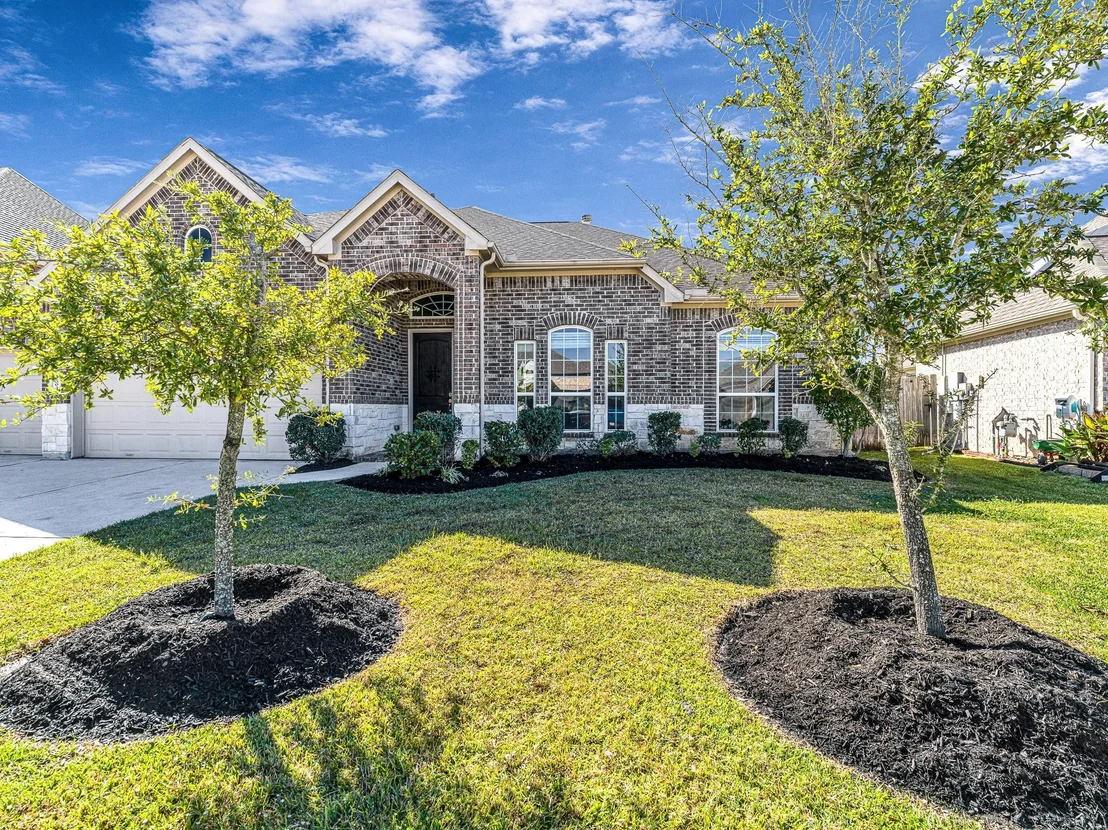 Photo of 32003 Casa Linda Drive