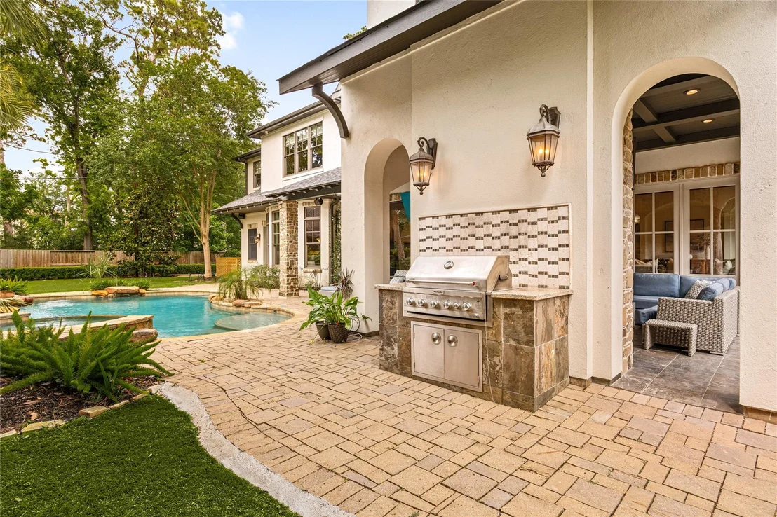 Photo of 735 Timber Hill Drive