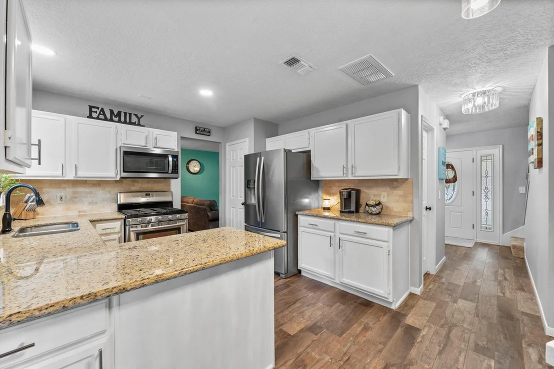 Photo of 94 Rockridge Drive