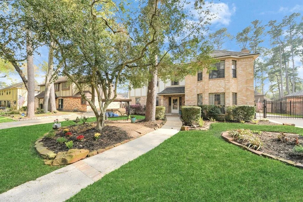 Photo of 12431 Oakcroft Drive