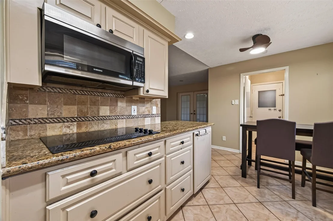 Photo of 9854 Sagebark Drive