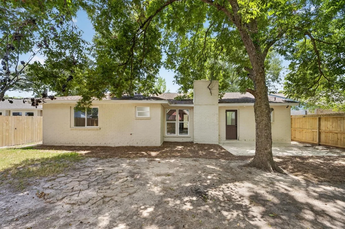 Photo of 4247 Rosegate Drive