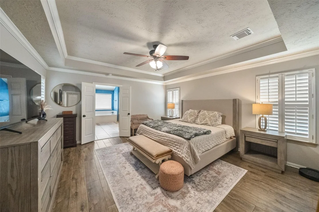 Photo of 5215 Samuels Drive