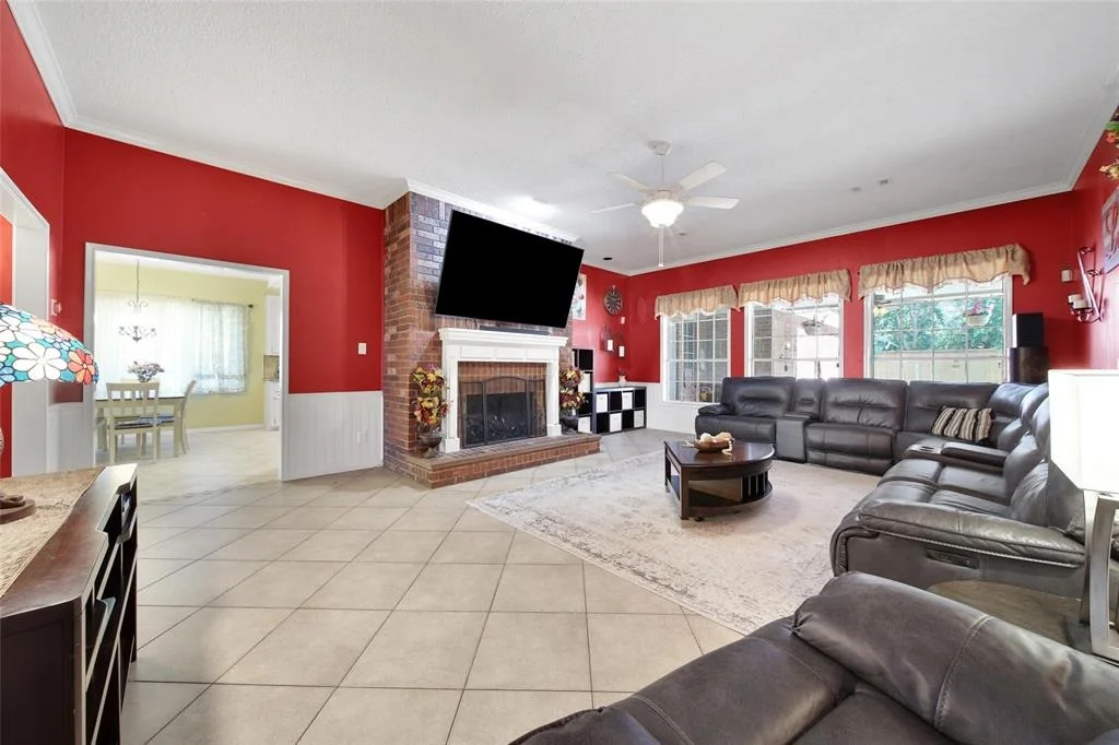 Photo of 16702 Avenfield Road