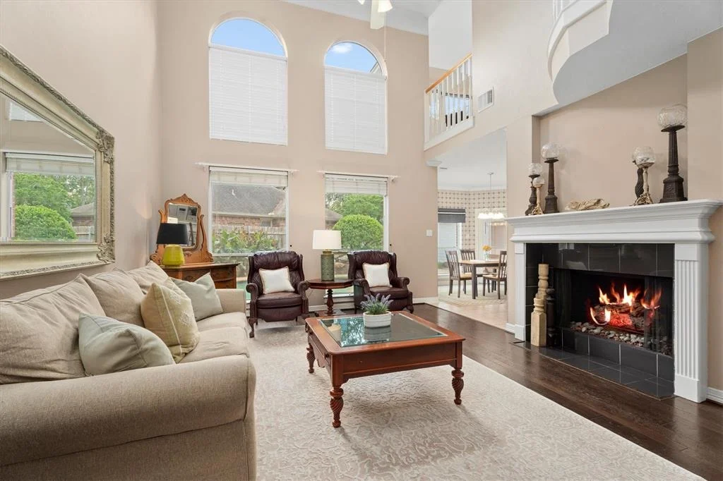 Photo of 7111 Centre Oaks Drive