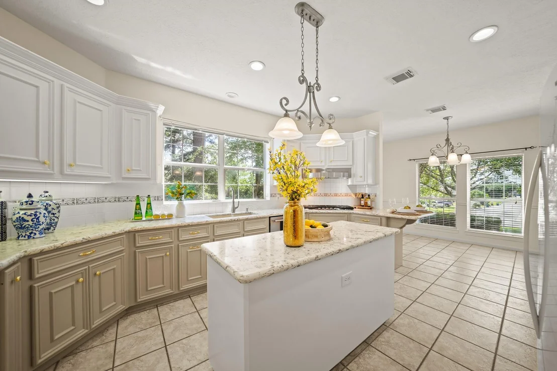 Photo of 12690 Longmire Way