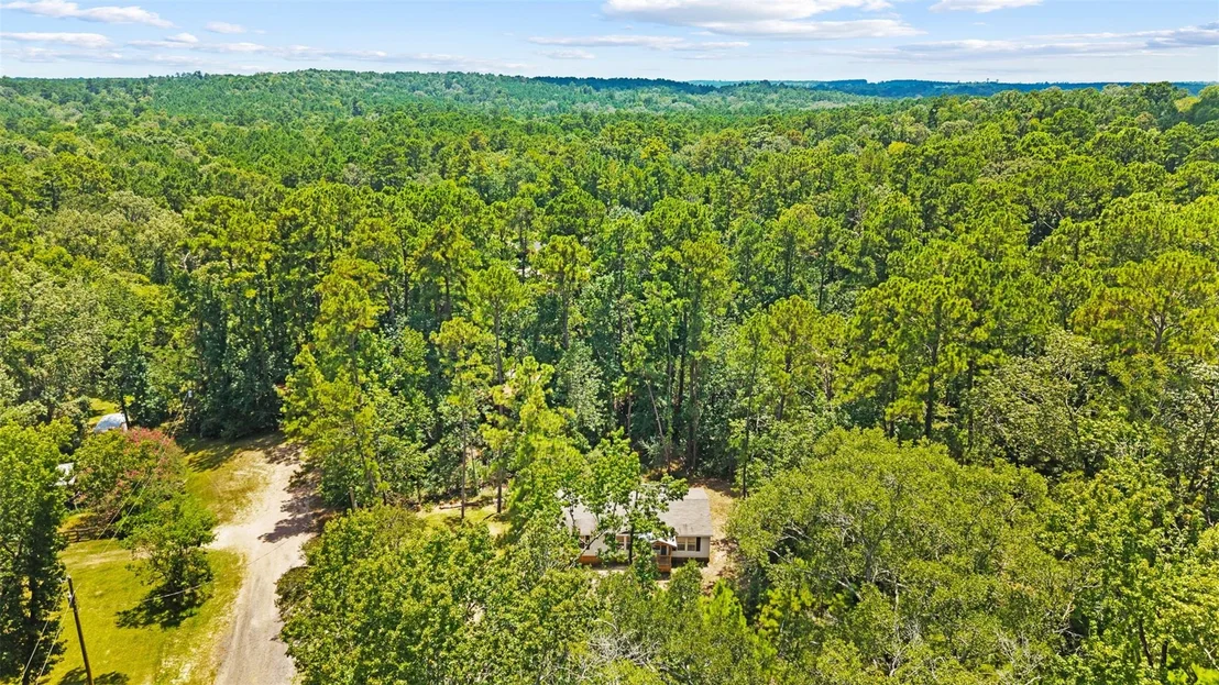 Photo of 110 Rosewood Lane
