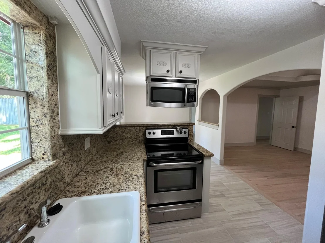 Photo of 2315 Langley Road
