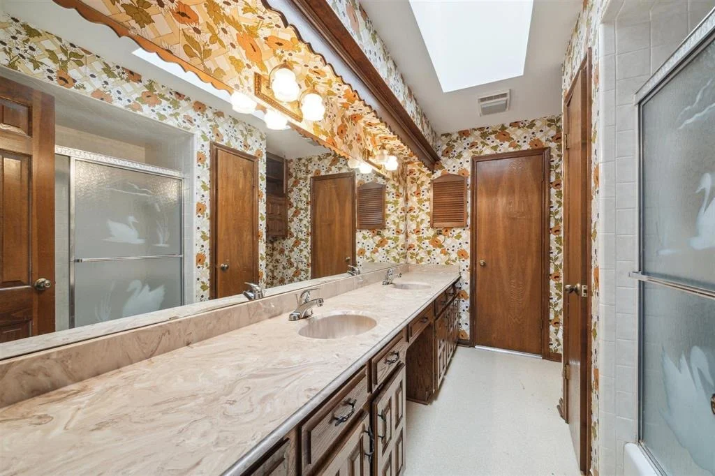 Photo of 16306 Laurelfield Drive
