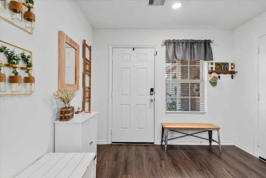 Photo of 7835 Sundrop Hill Trail
