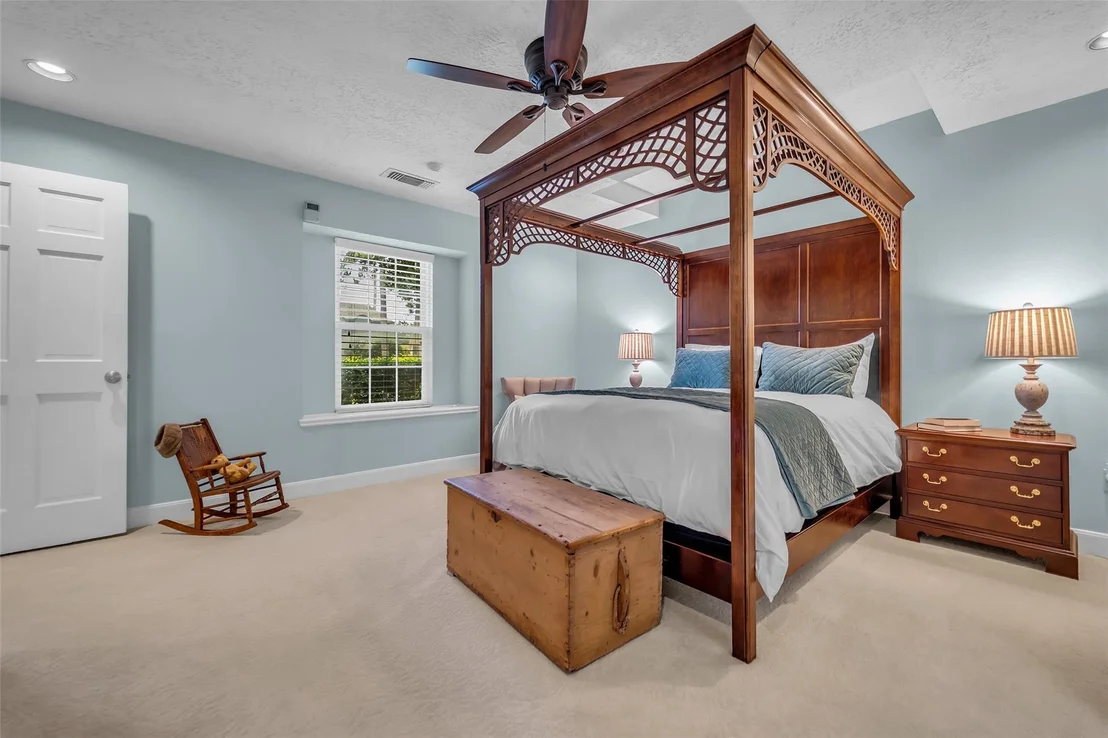 Photo of 8018 Northbridge Drive