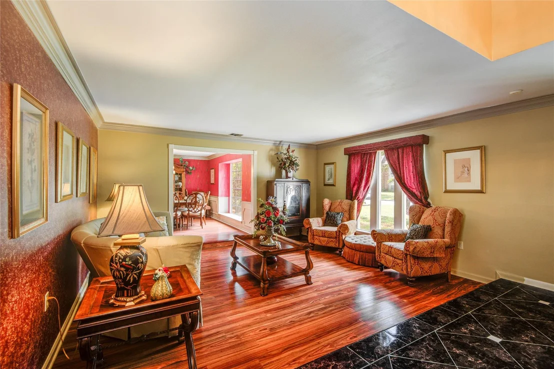 Photo of 15110 Benfer Road