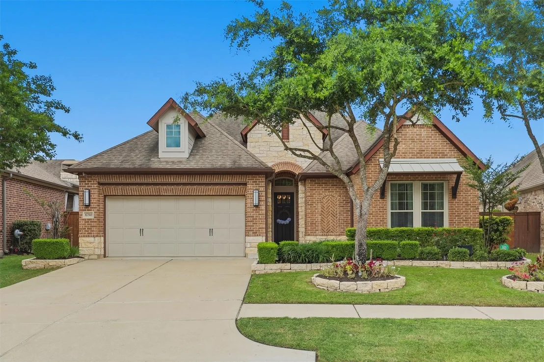 Photo of 6710 Pioneer Trail