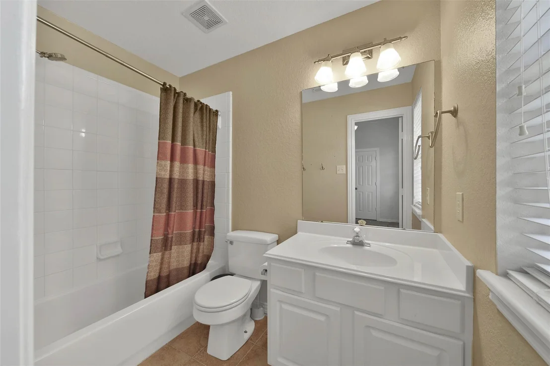 Photo of 14430 Chartley Falls Drive