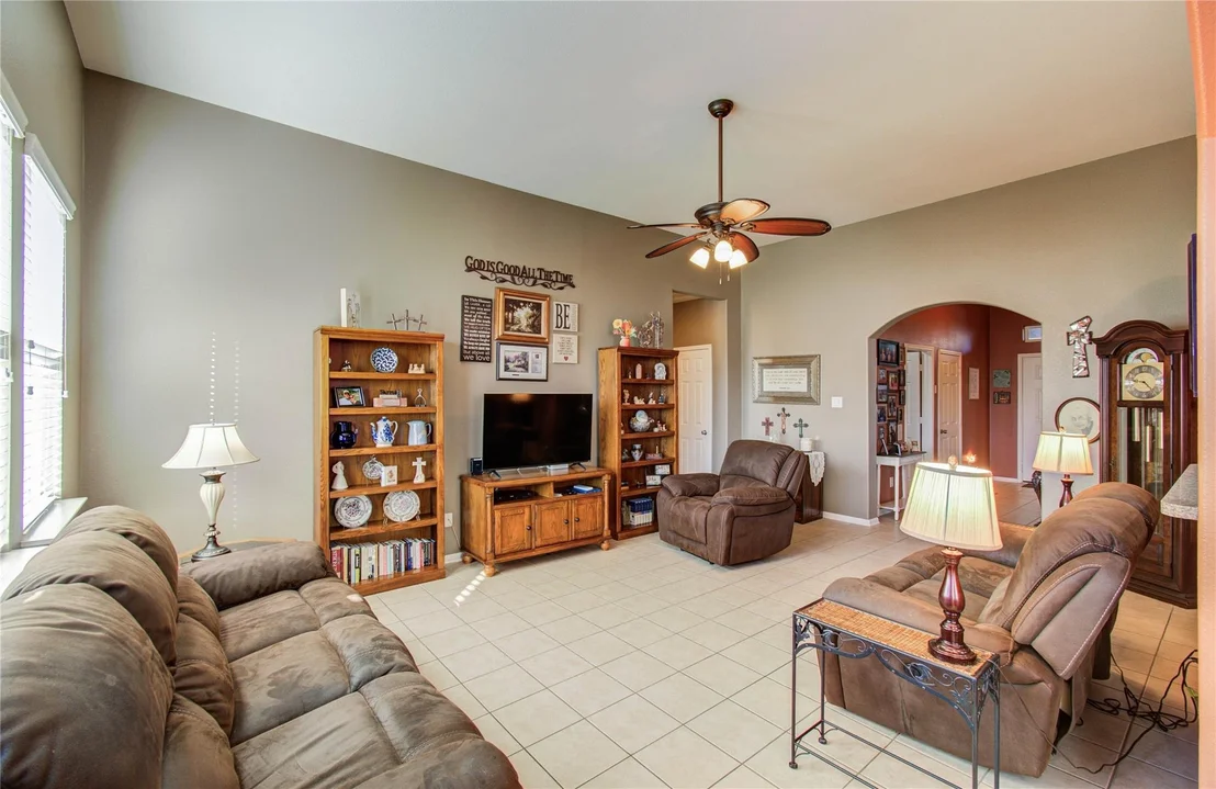 Photo of 1706 Zeppelin Circle