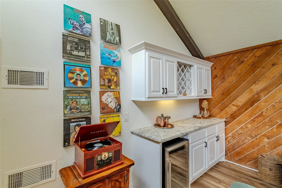 Photo of 129 Springs Edge Drive