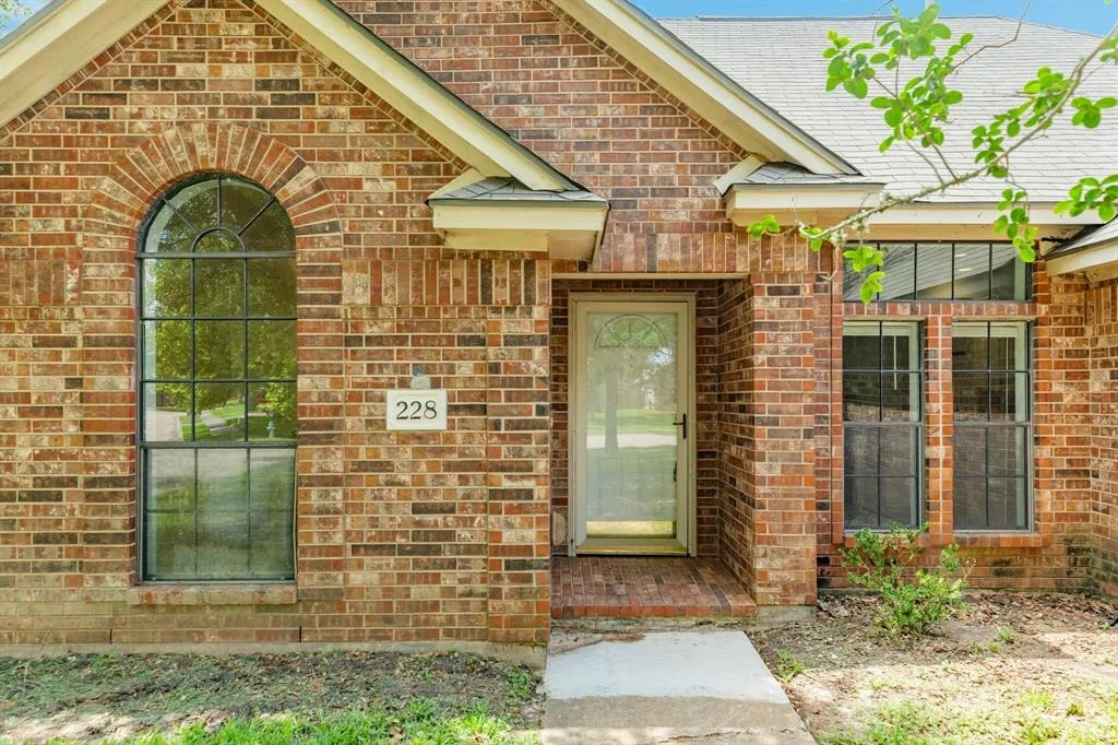 Photo of 228 Mango Street
