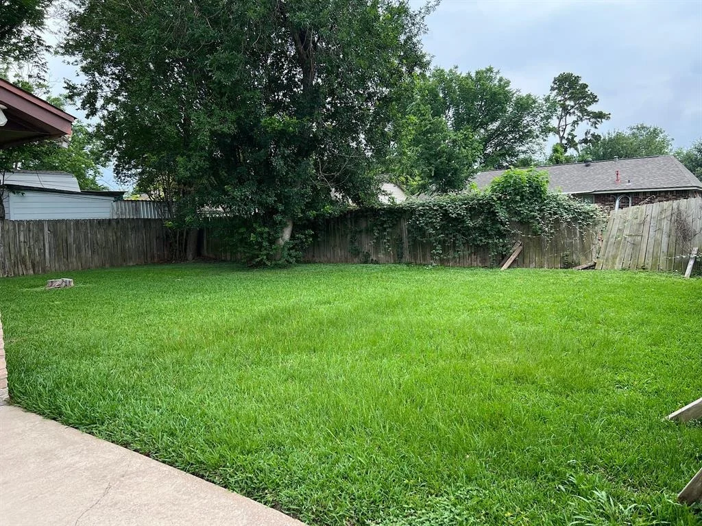 Photo of 7307 Sawmill Trail