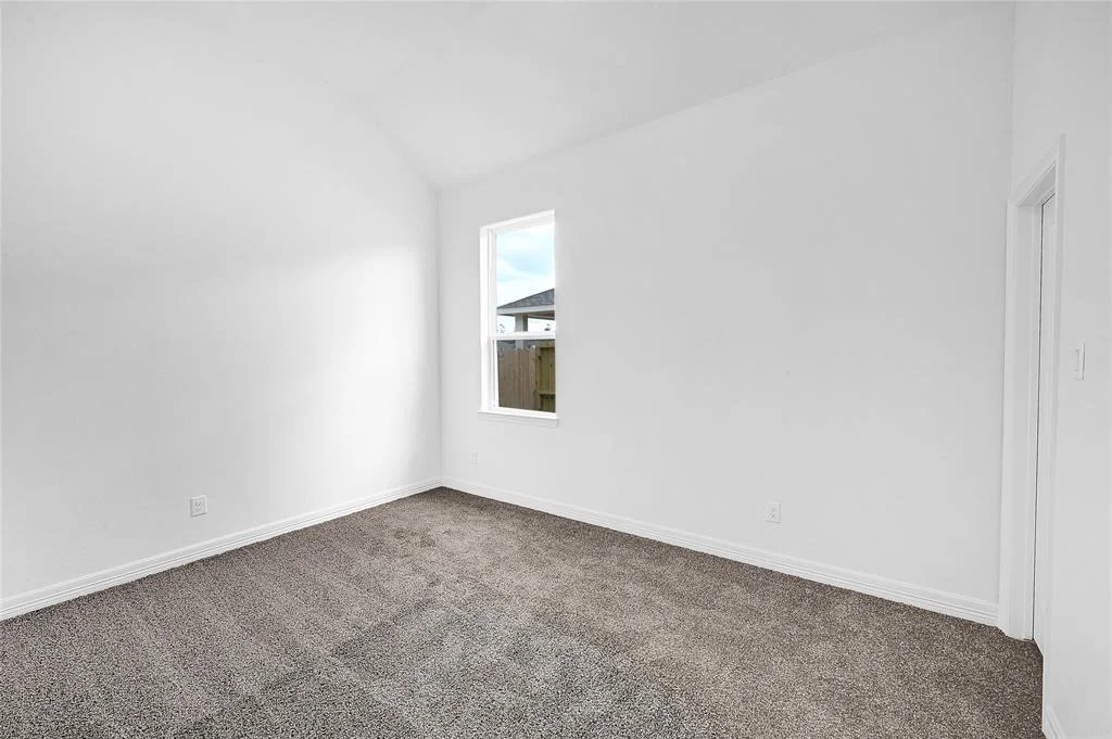 Photo of 214 Alder Loop
