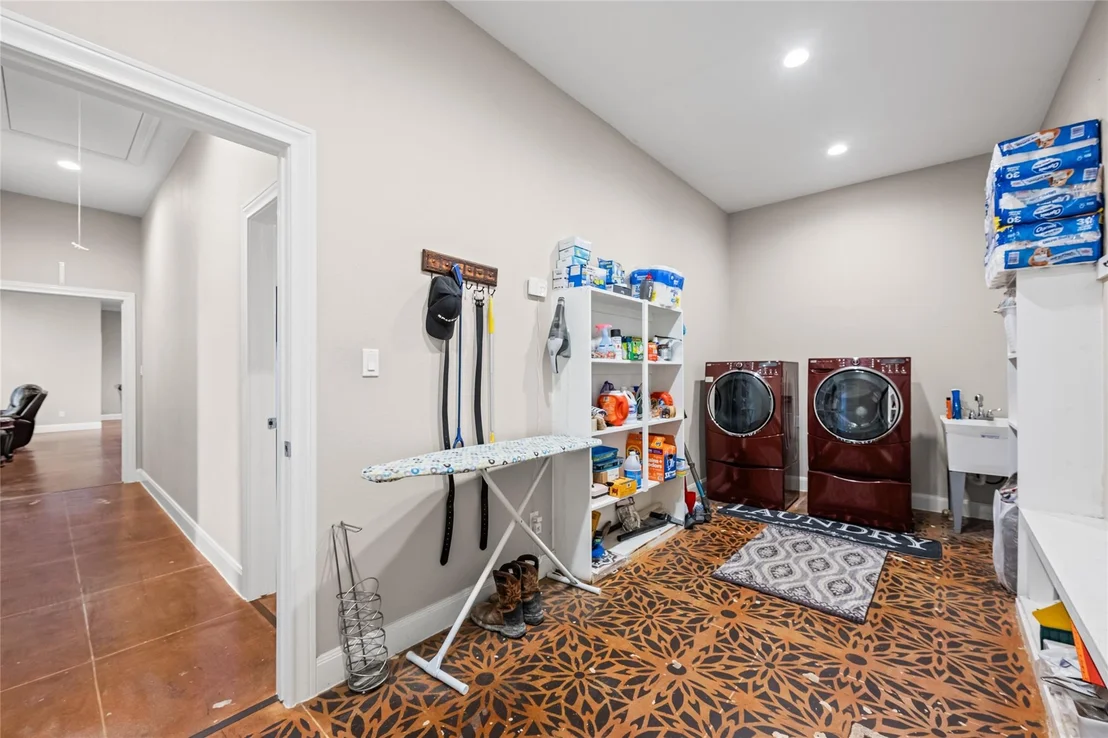 Photo of 5712 Mentor Drive