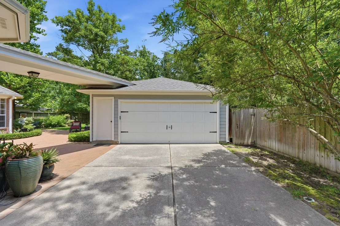 Photo of 103 Quiet Oak Circle
