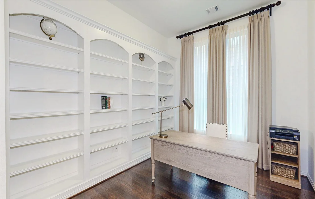 Photo of 17302 Sequoia Kings Drive