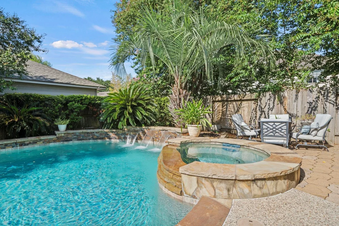 Photo of 11323 Chestnut Woods Trail