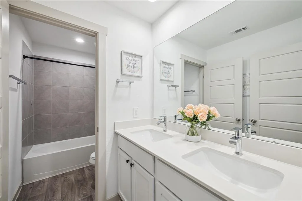 Photo of 7714 Cattleman Valley Drive