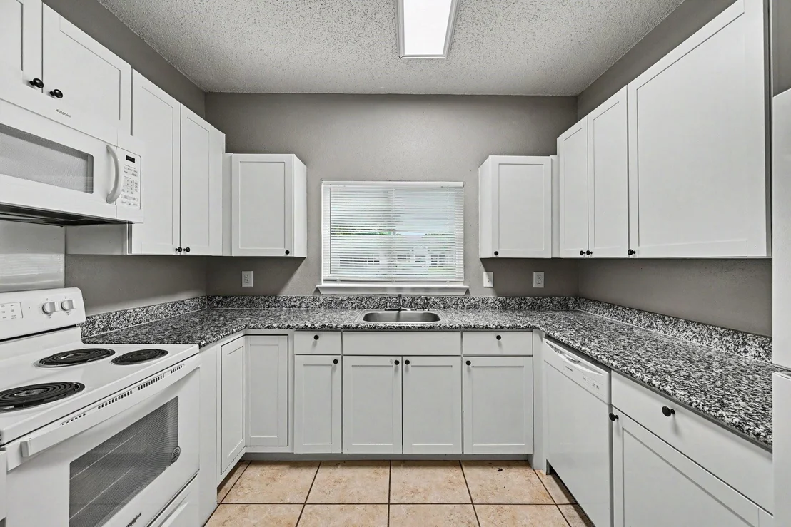 Photo of 8406 Forest Ridge Drive