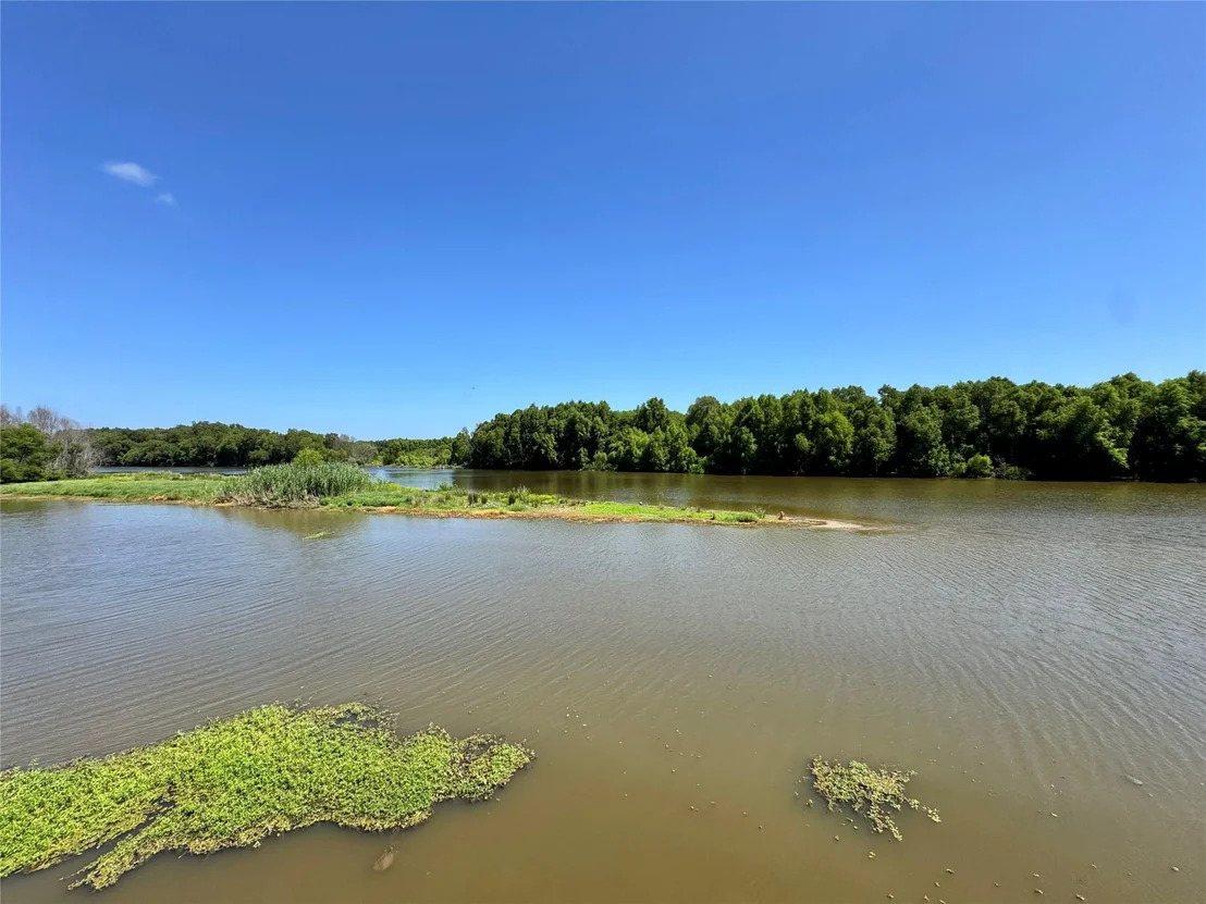 Photo of 83 Lakeside