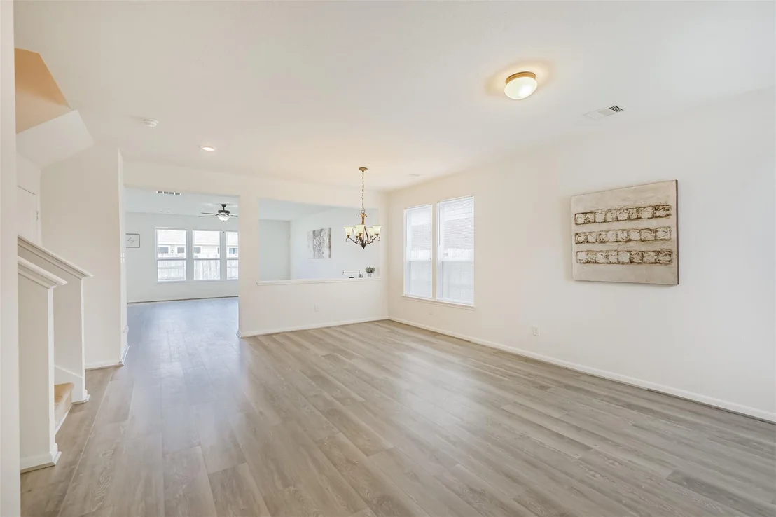 Photo of 4106 Lake Cypress Circle