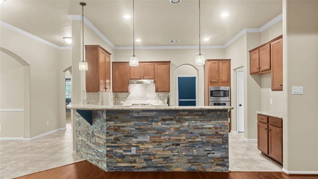 Photo of 14502 Lakepointe Bend Lane