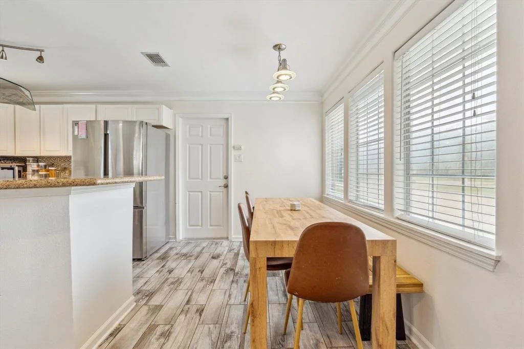 Photo of 3910 Dolphin Lane